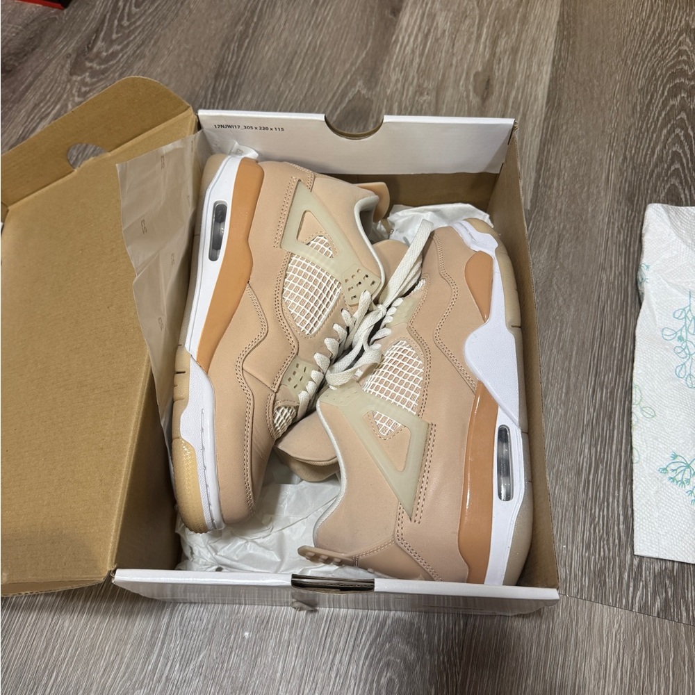 Jordan 4 Retro Shimmer